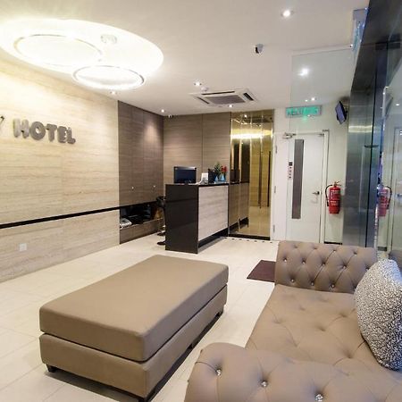 12Fly Hotel Kuala Lumpur Esterno foto