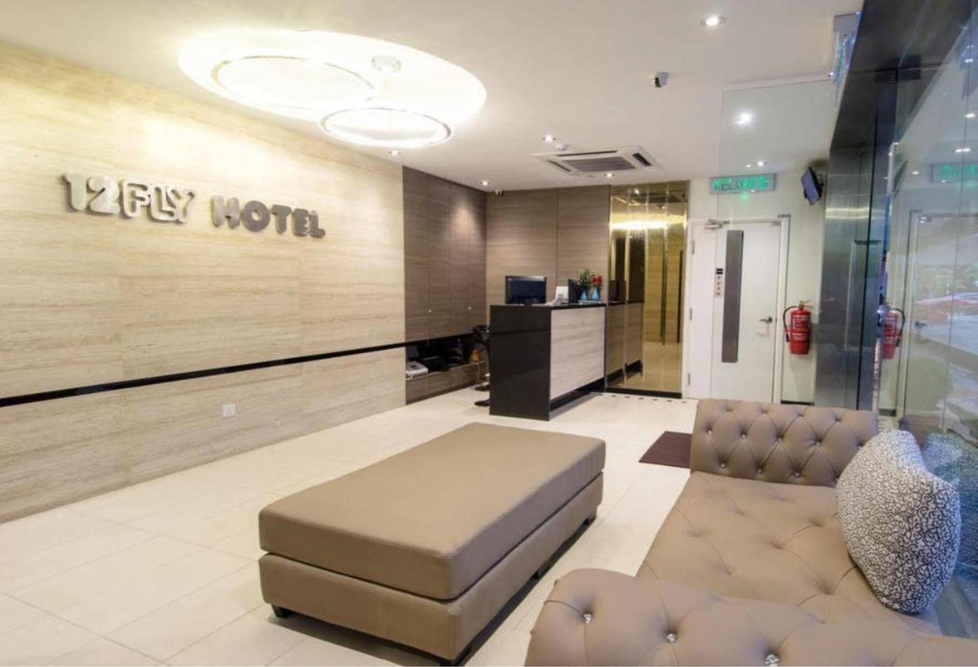 12Fly Hotel Kuala Lumpur Esterno foto